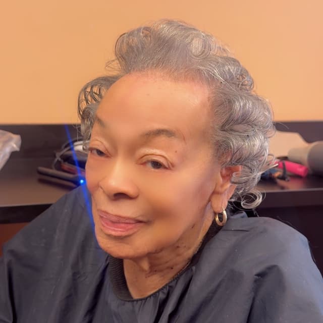 Senior Shampoo n Curl Membership at AuSecours Salon Spa & DeGlamShoppe Mobile Salon in Clinton, MD